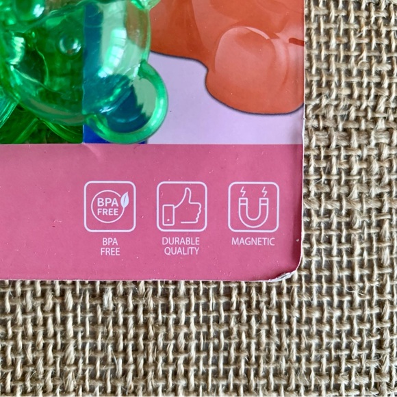 8 Bag / Chip Clips with Gummy Teddy Bear Magnetic BPA Free NWOT Sealed - Picture 9 of 10